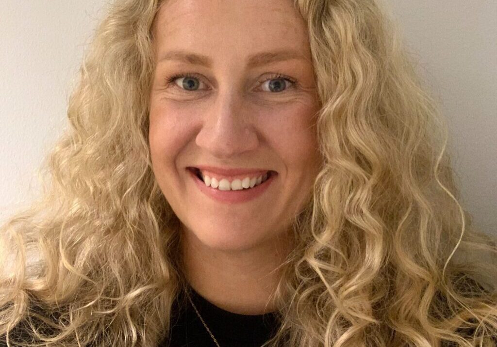 c0955a1b-8f8e-60bd-5540-f5603fc72e82